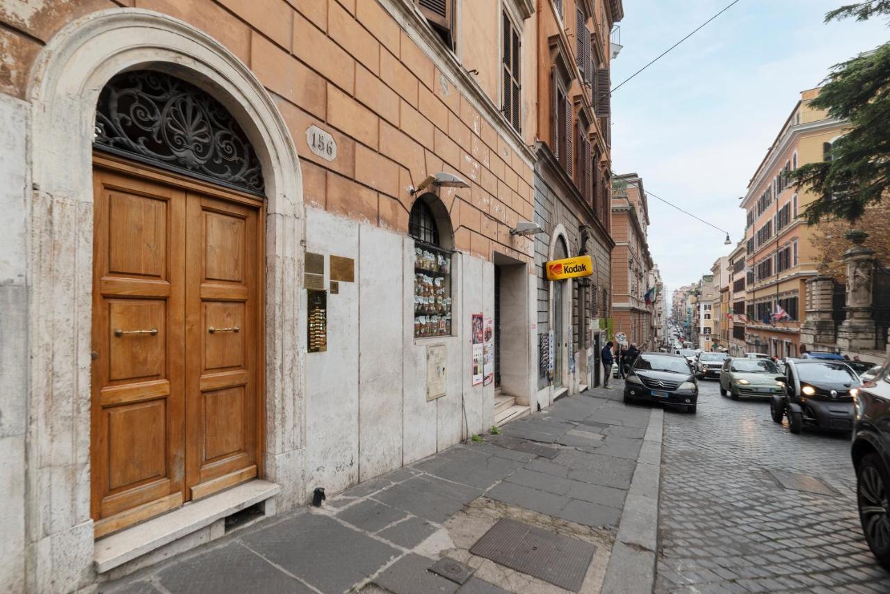 Affaccio Al Quirinale Apartment *